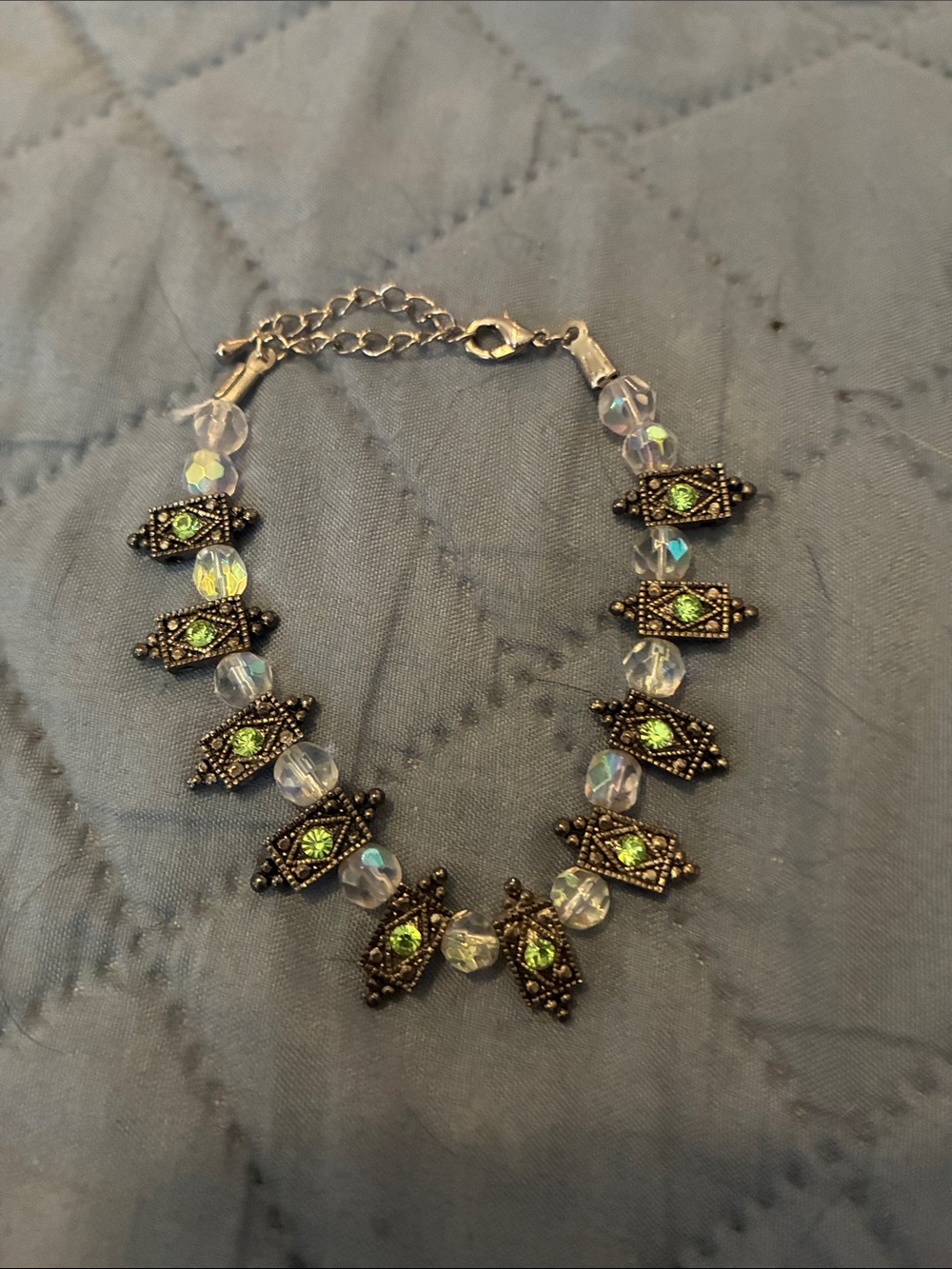Vintage-Inspired 7” with 2” extender Crystal Bead Bracelet